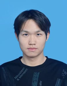 研一  邓志峰
Zhi-Feng Deng