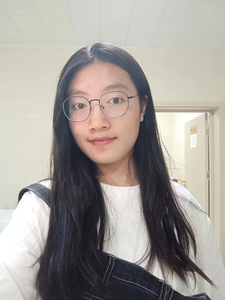 研一  徐晓艺
Xiao-Yi Xu